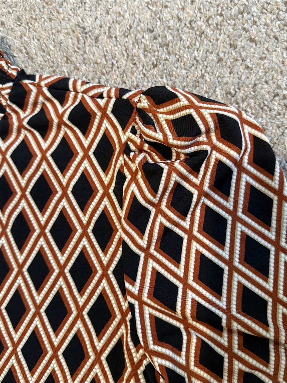 Diamond-Patterned Top - Picture 6 of 10